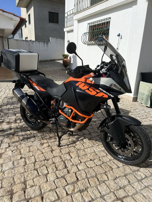 Ktm adventure 1050 S