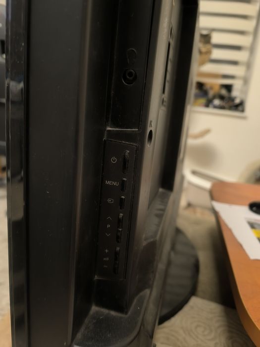 Telewizor Sharp aquos sprawny bez kabla zasilającego
