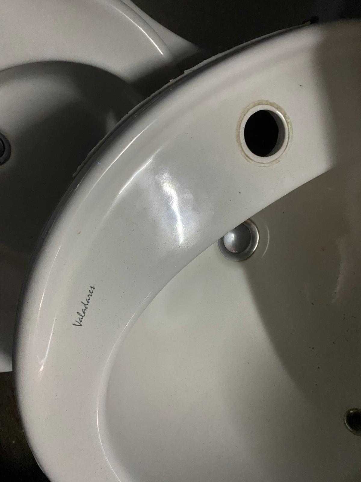 Lavatrios Valadares
