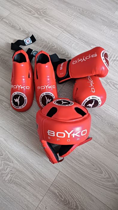 Фути Шолом перчатки Taekwon-do Boyko