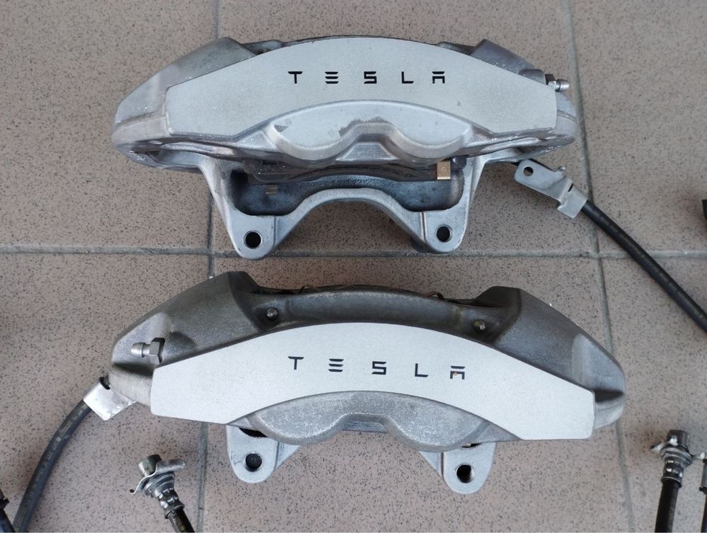 Розборка Tesla Model 3 та Y / Ходова частина / Гальмівна частина