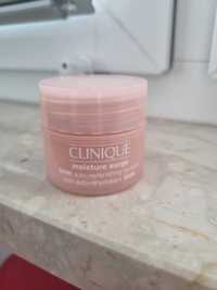 Clinique Moisture Surge 100-Hour Auto-Replenishing Hydrator