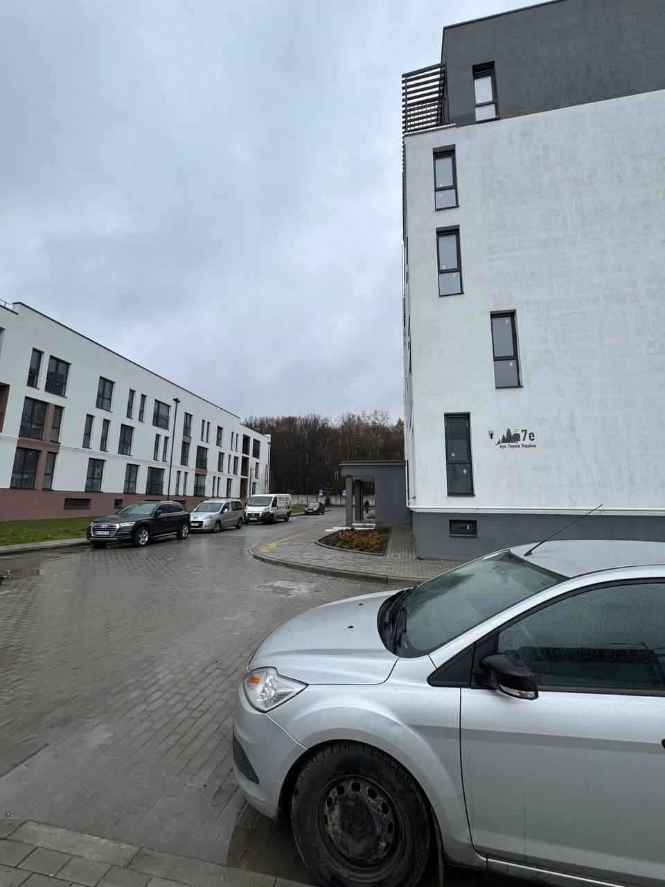 Продаж 1кім. квартири, вул. Надійна.