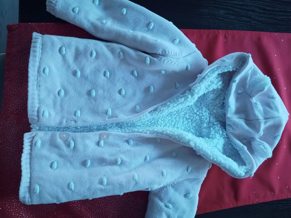 Ocieplany sweter r.80