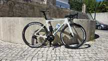 Bianchi Sprint 2024 Shimano 12spd Di2 tamanho 53 com rodas de Carbono