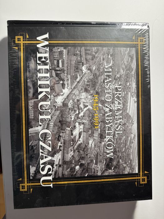 Przemyśl miasto zabytków 1945 - 1991 album WEHIKUŁ CZASU