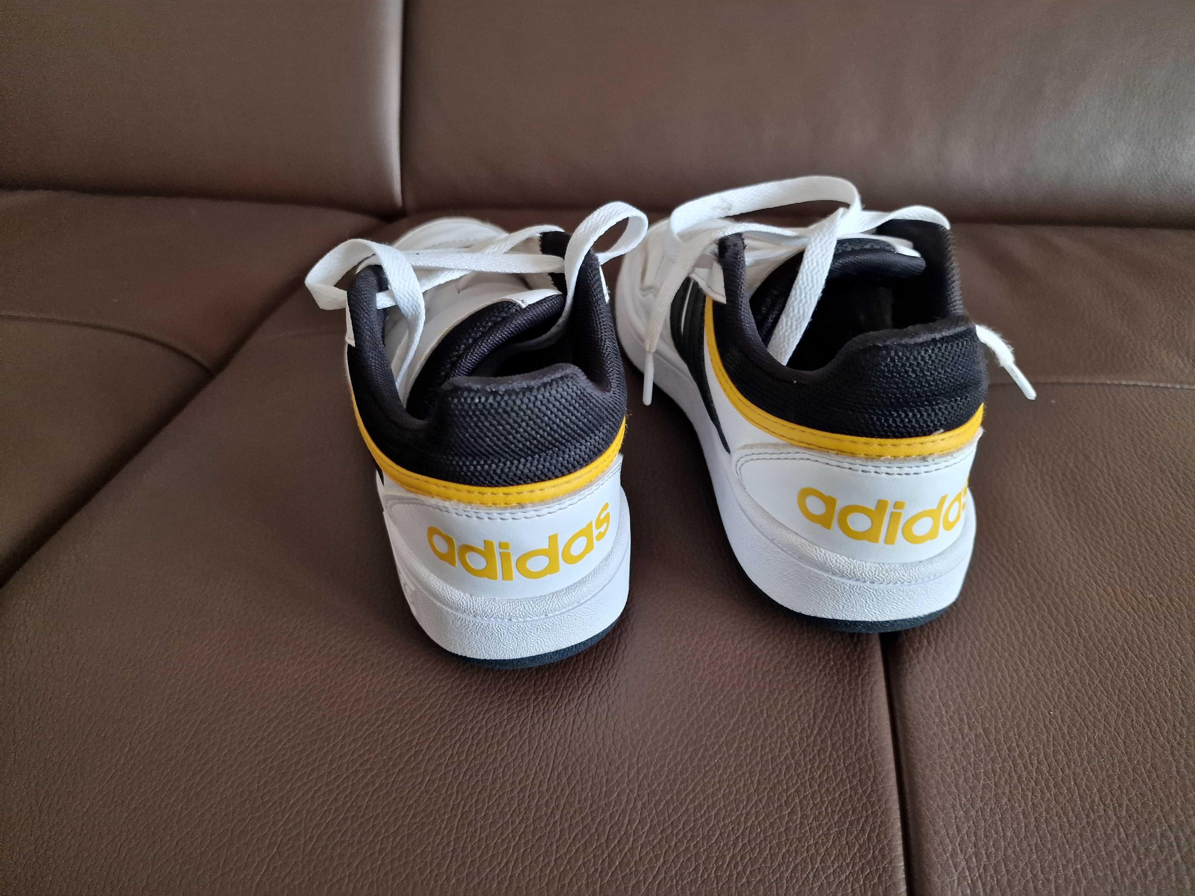 Buty sportowe Adidas