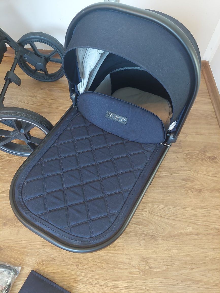 Wózek Venicci Tinum Edge 2w1 ocean z adapterami.