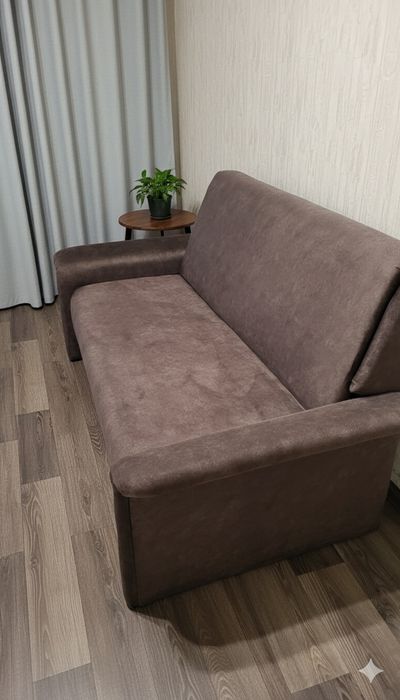 Диванчик для гостиной