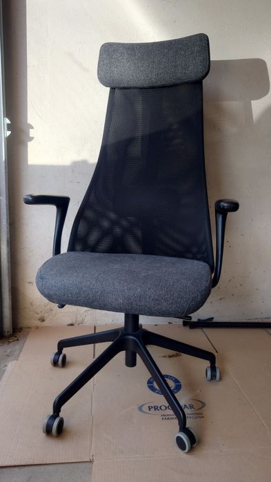 Krzesło biurowe Jarvfjallet czarne ikea