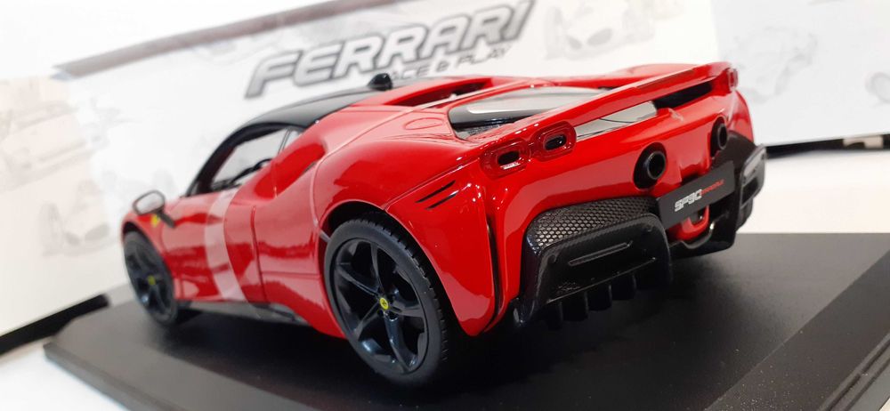 1/18 Ferrari SF90 Stradale - Burago R&P