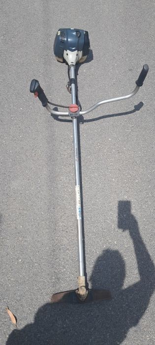 Roçadoras e motosserras revisinados