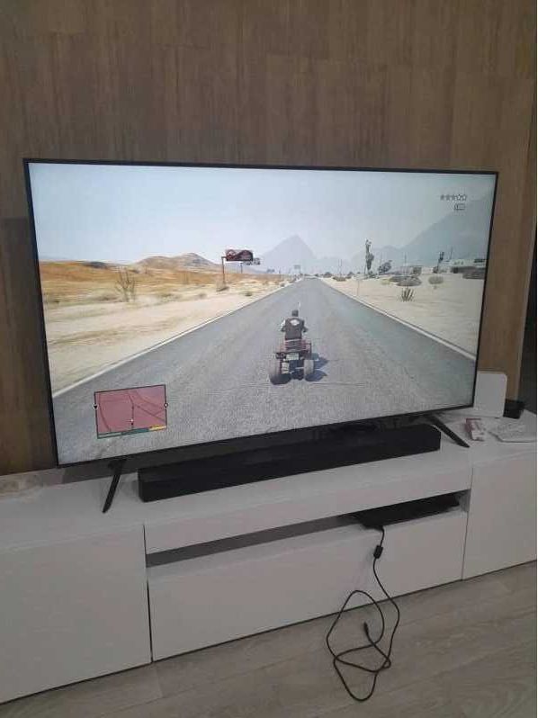 Саундбар Samsung HW-B550 черный