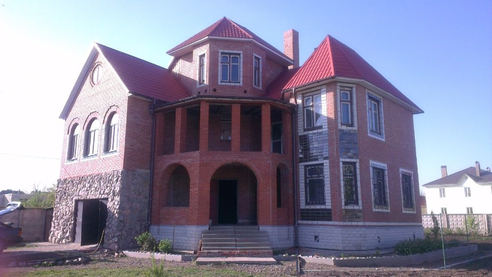 Продаю Дом в Харькове