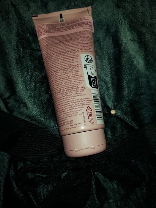 Wella Professionals Invigo Blond-Recharge odżywka do włosów blond i si