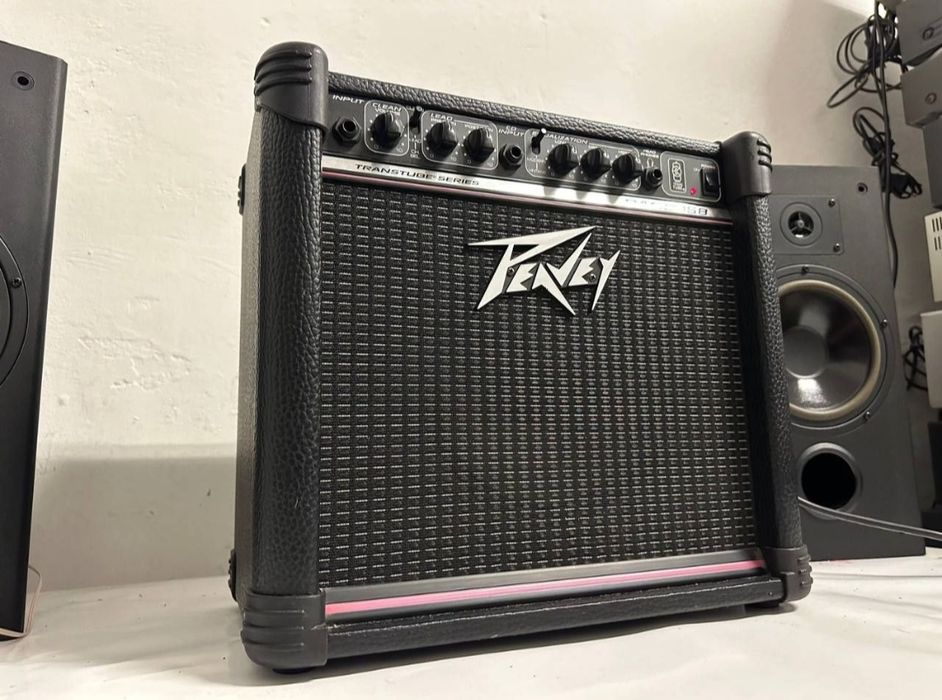 +Wzmacniacz combo gitarowo Peavey RAGE 158