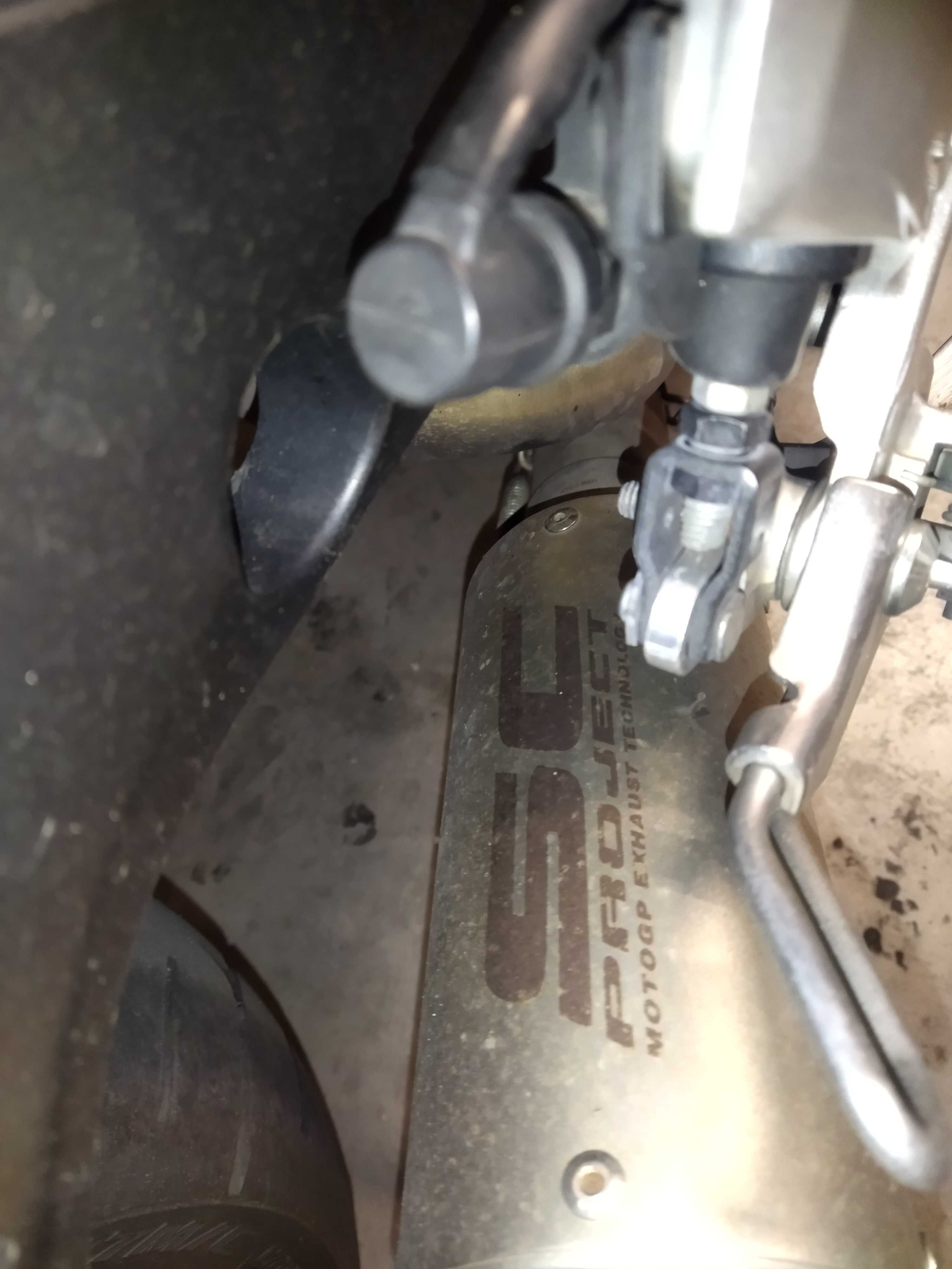 Escape completo SC Project para Yamaha MT09