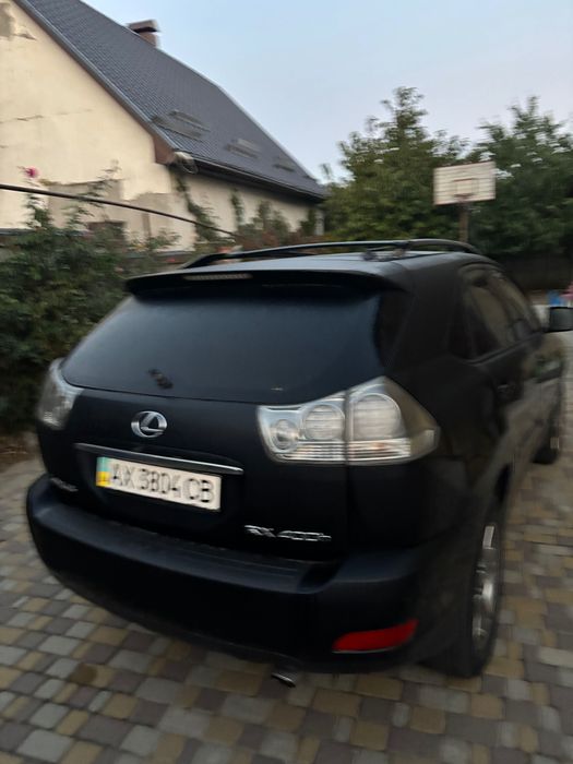 Продам машину Лексус 400