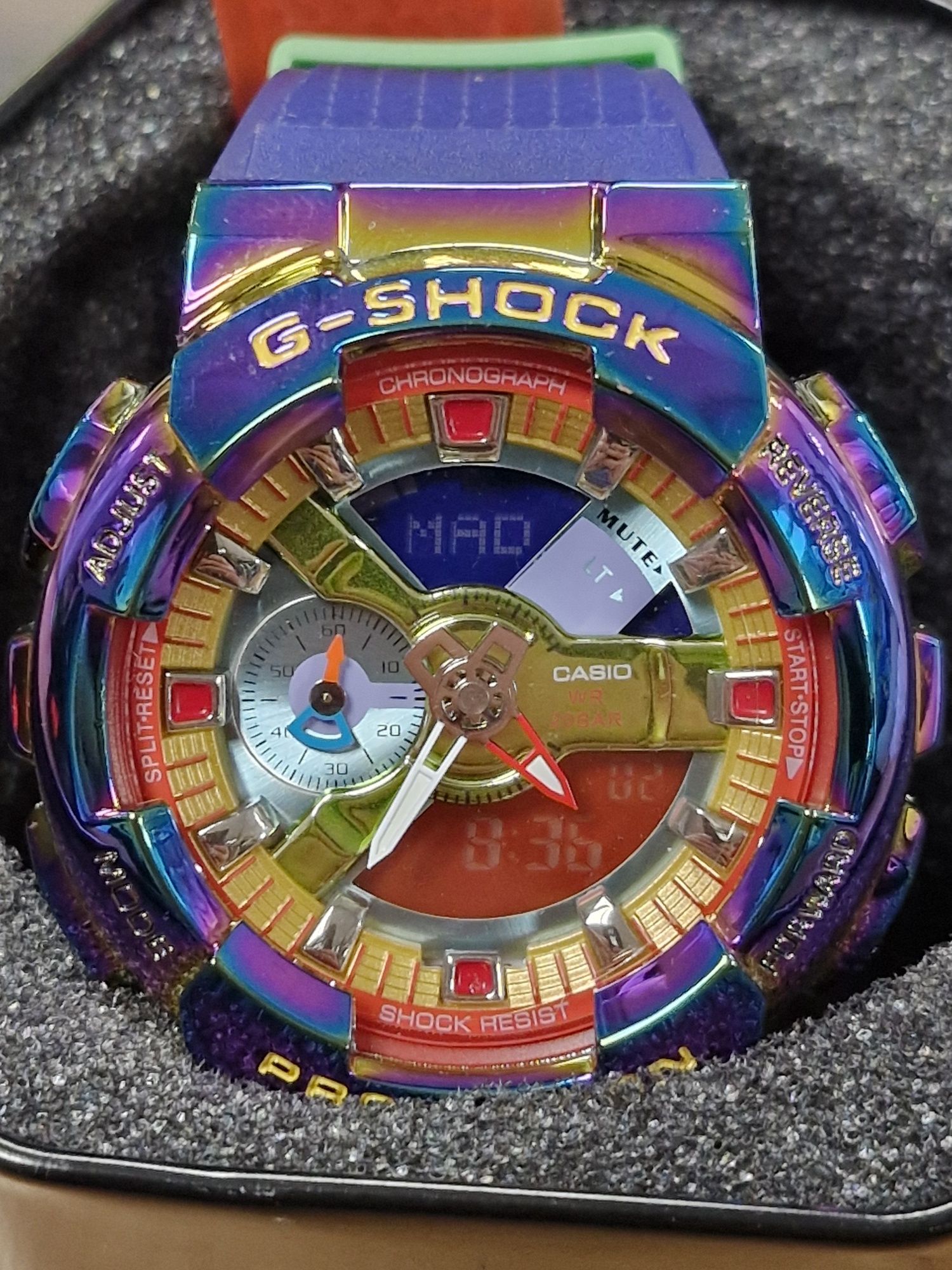 Casio g-shock rainbow 5553GM