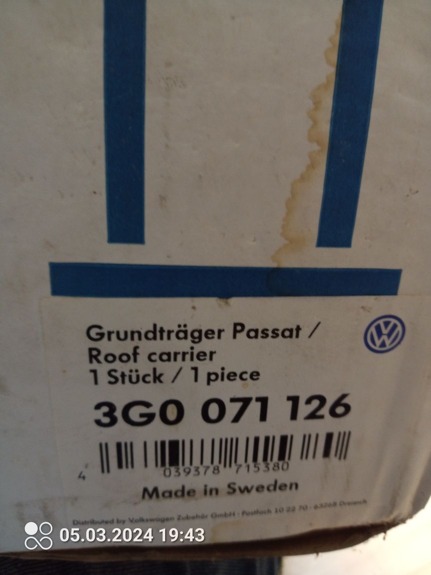 Bagażnik dachowy - belki bazowe - VW B8 - oryginalne