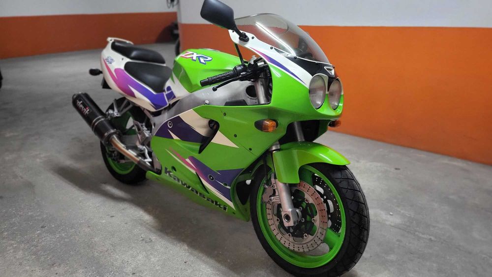 20 mil kms reais - Kawasaki ZXR 750 NINJA (1996)