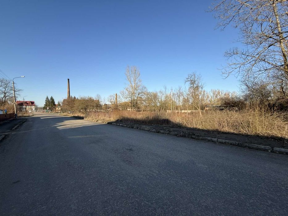 Земельна ділянка під виробничі,складські та офісні приміщення,СТО..