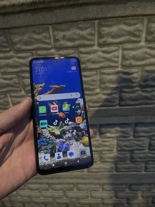 Продам смартфон Redmi Note 9 Pro на 128ГБ