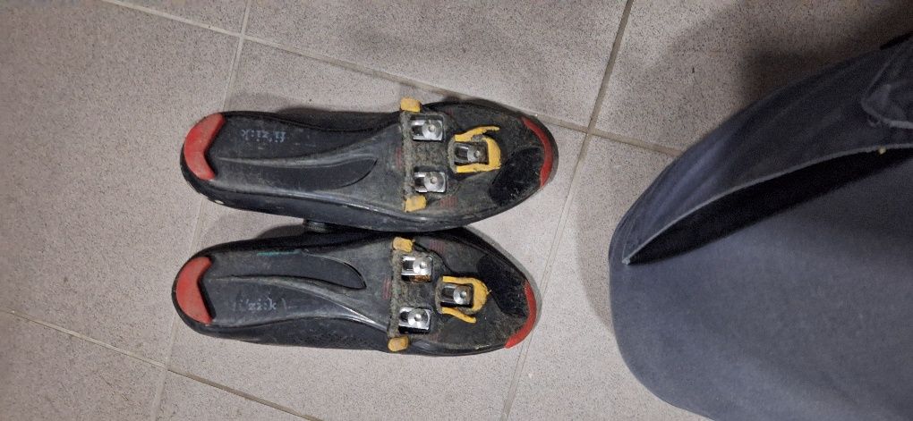 Sapatos estrada fizik