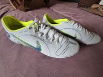 Nike piłkarskie Mercurial Vapor 14 Academy MG DJ2869, rozm. 39