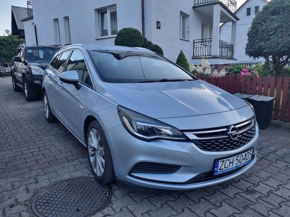 Opel Astra Opel Astra Sports Tourer + 2017 rok 1.6 tdci 110KM