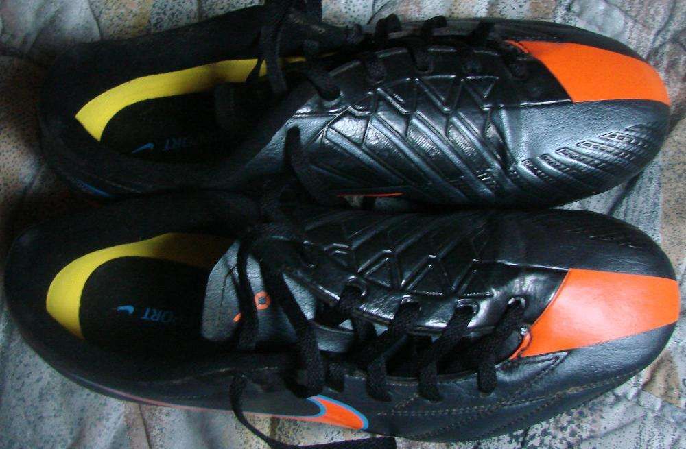 Бутси Nike T90, розмір 38 (24 см)