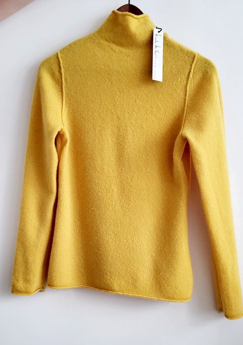 Miodowy golf z kaszmiru