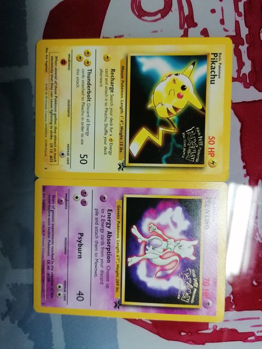 Pikachu / Mewtwo Promo Pokémon Inglês
