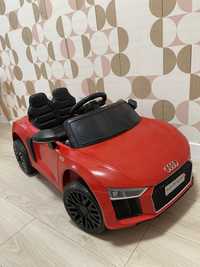 Детский электромобиль Audi