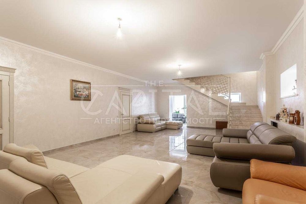 Продаж котеджу 610м2, Лісники, КМ Зелений Гай, 18 соток