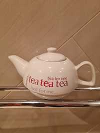 Cudny czajniczek do parzenia herbaty