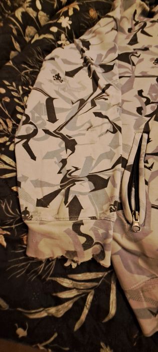 Bee free B3 bluza maska unikat