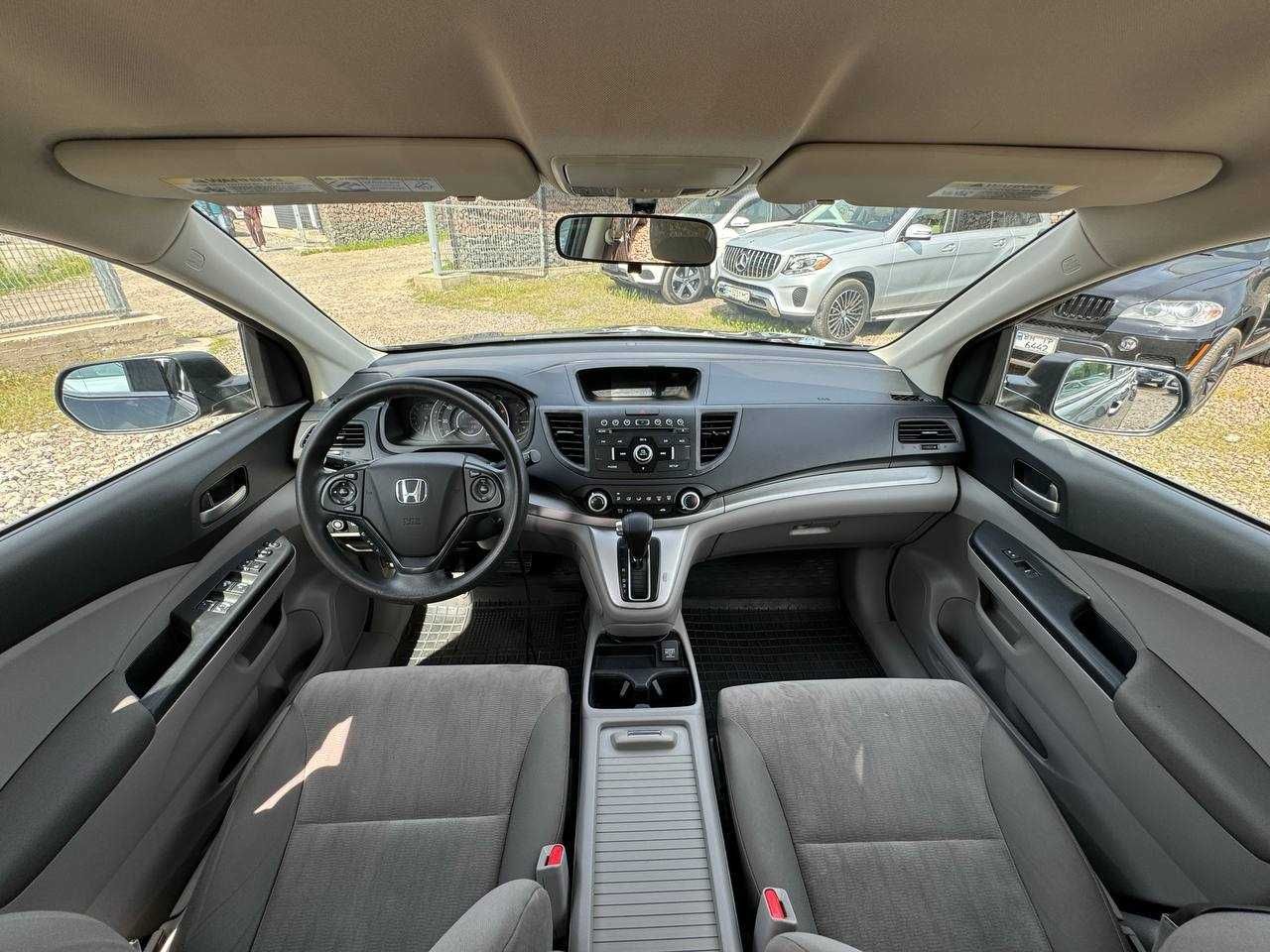 Авто Honda CR-V 2014