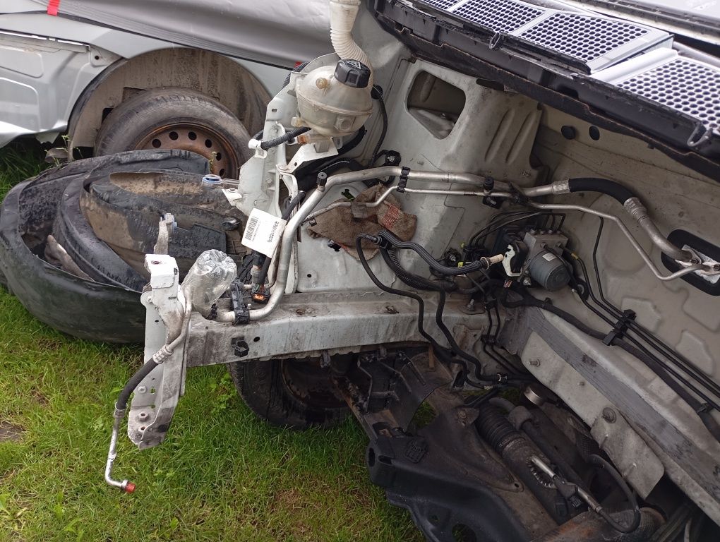 Podłużne ćwiartki Scudo Expert Jumpy lllProace Wivaro C Zafira D