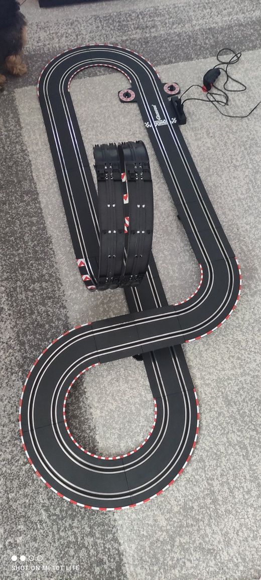 Tor wyścigowy samochodowy elektryczny mariokart Wii Carrera