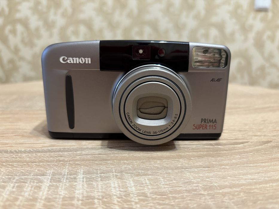 Пленочный фотоаппарат Canon Prima Super 115