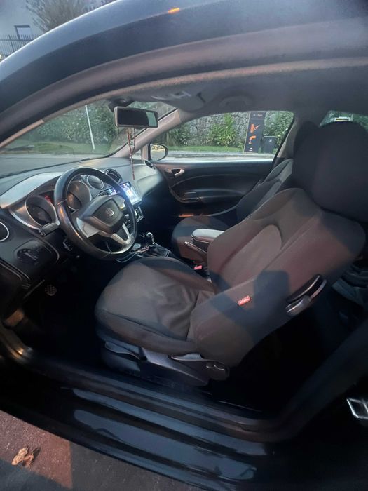 Seat Ibiza 1.2 Gasolina – 2009 | Excelente estado geral