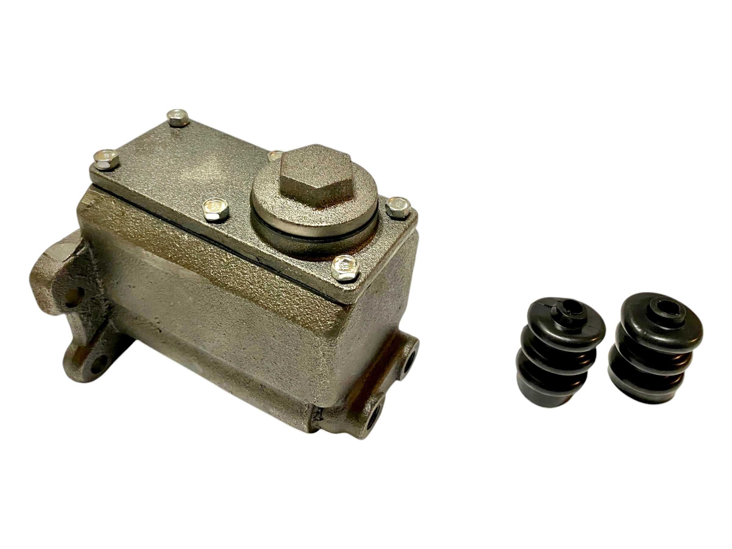 Pompa hamulcowa sprzęgłowa WOŁGA 21 GAZ 66 BRDM-2 Hamulcowo-sprzęgłowa
