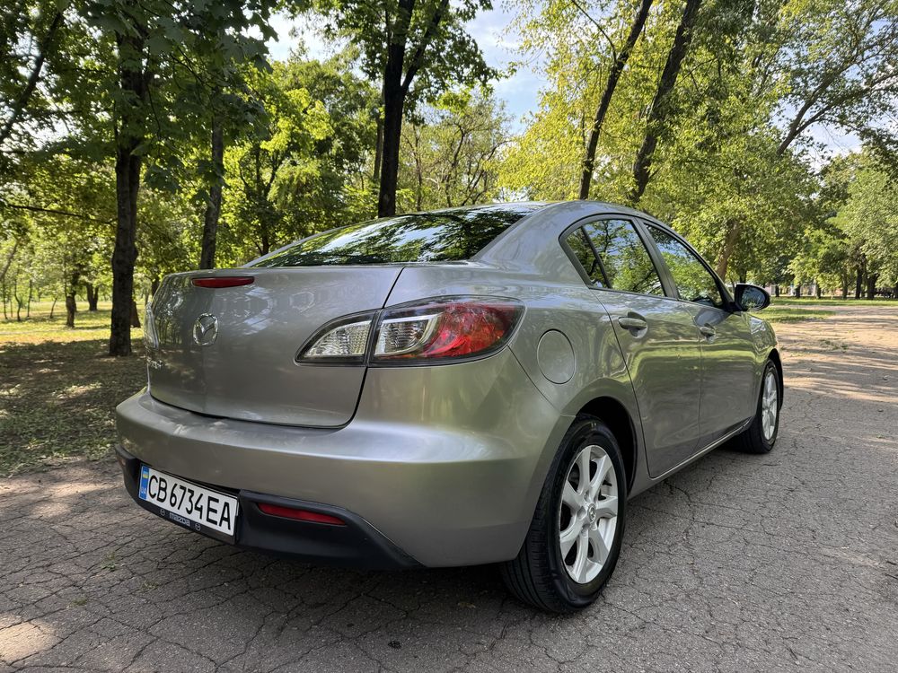 Mazda 3 2010 2.0 автомат