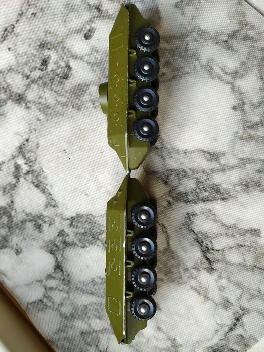 Металевий БТР , 2 шт.