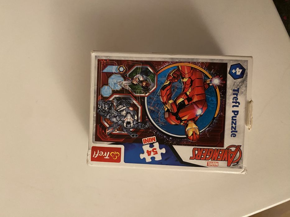 Gra avengers, ukladanie elementow