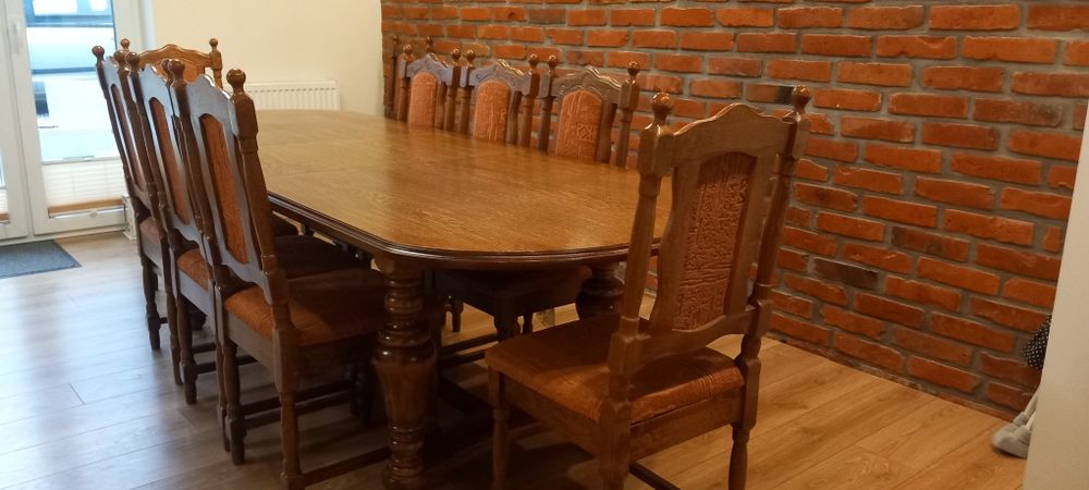 Stół +12 krzeseł