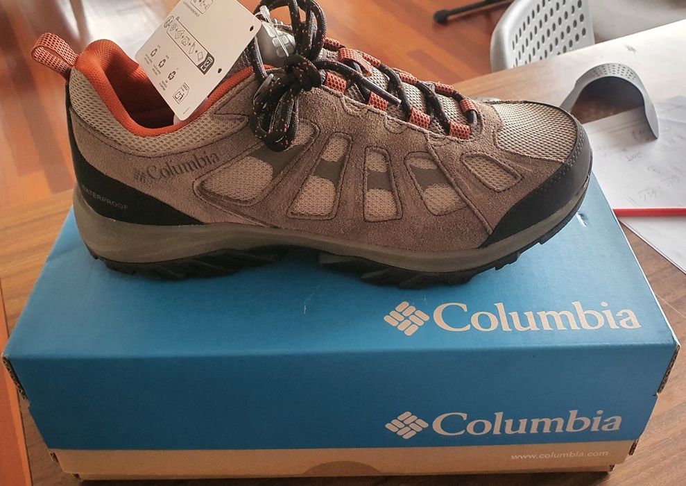 Sapatilha/bota Columbia, com etiqueta, 42,5