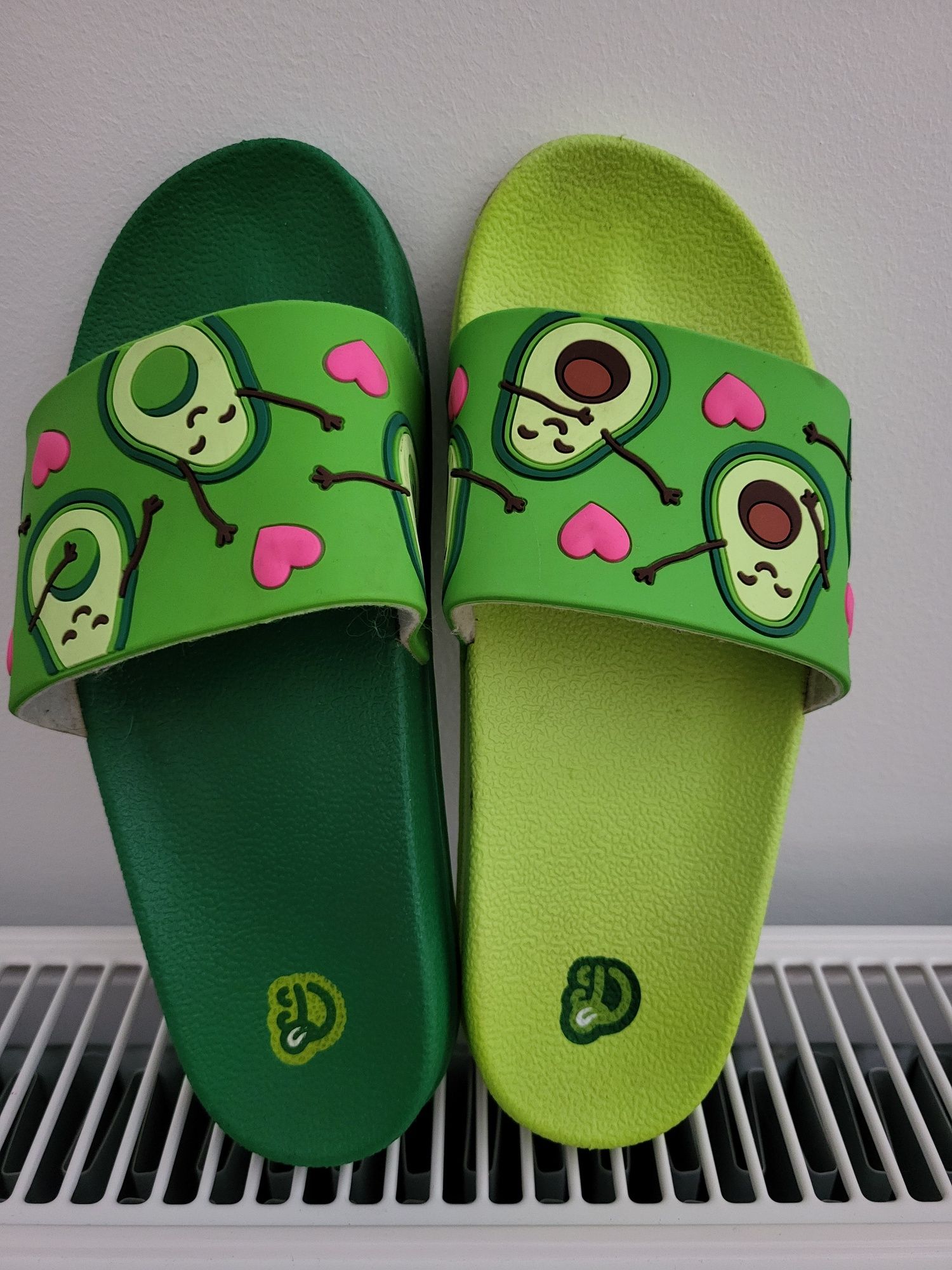 Klapki Dedoles rozmiar 36 Avocado