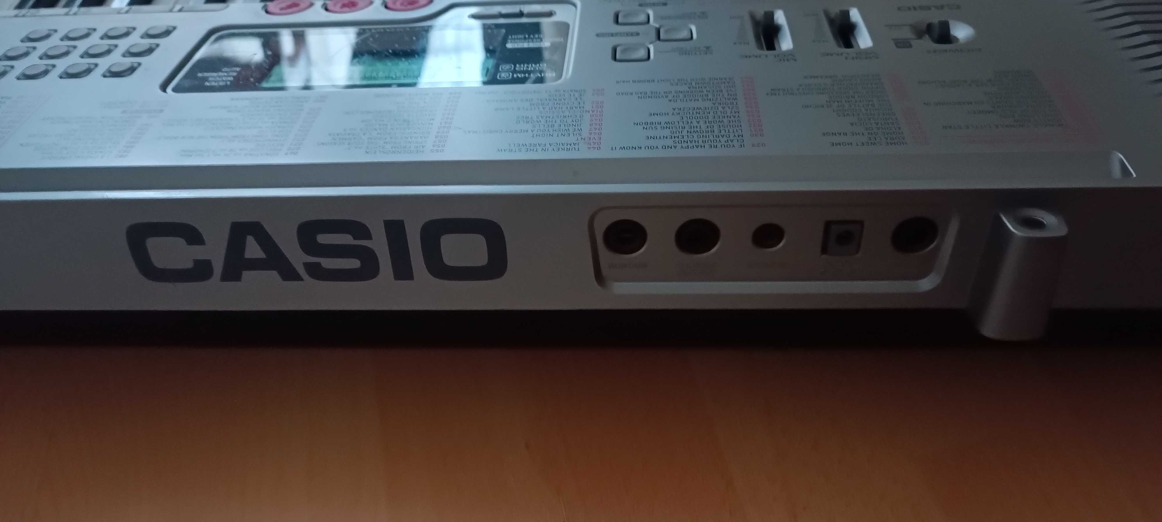 keyboard Casio LK-230